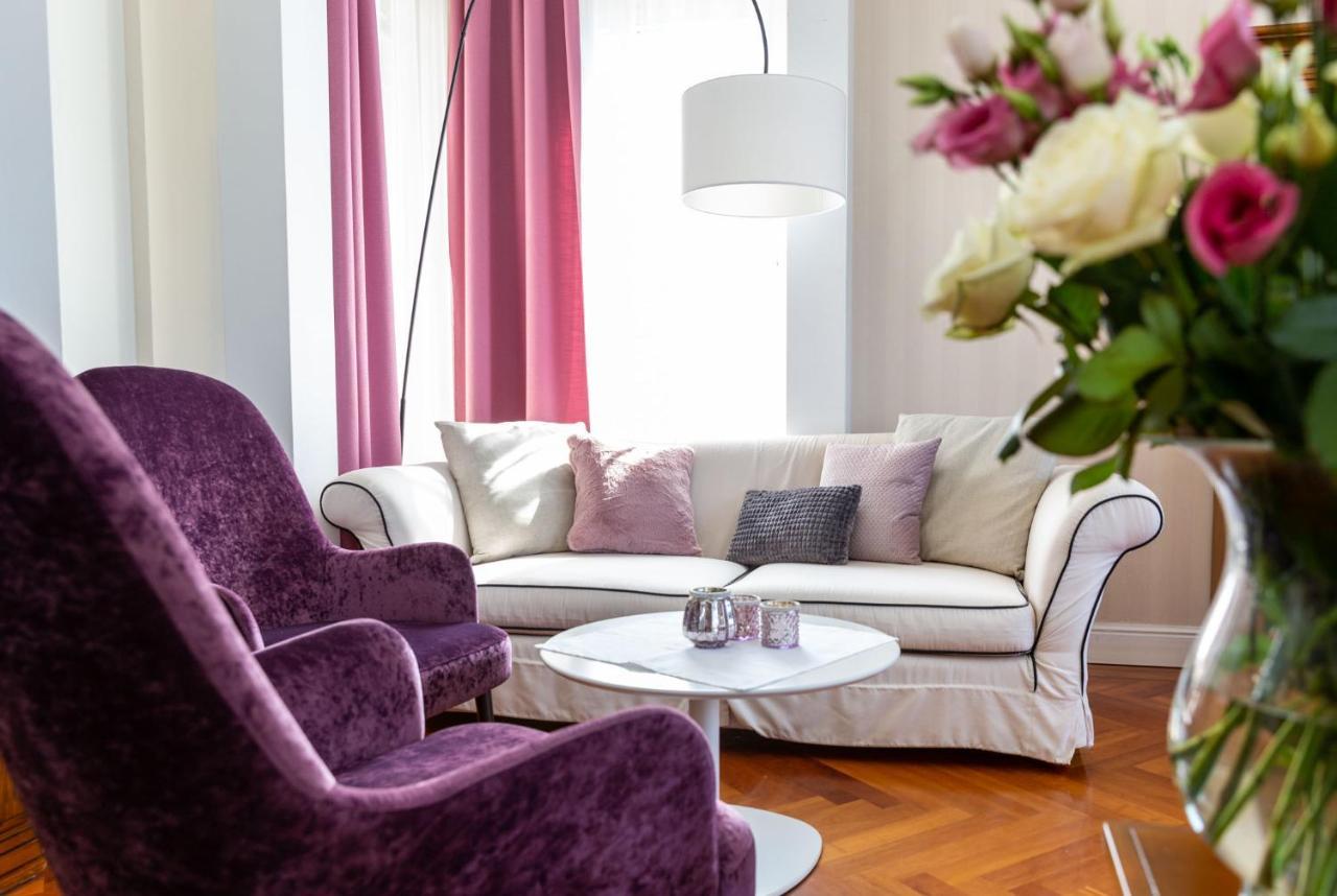 Boutiquehotel Bergvilla (Adults Only) Dafins Eksteriør bilde